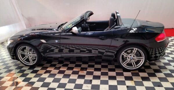 MSports Roadster – BMW – 35IS – Collectors Car – – As New!