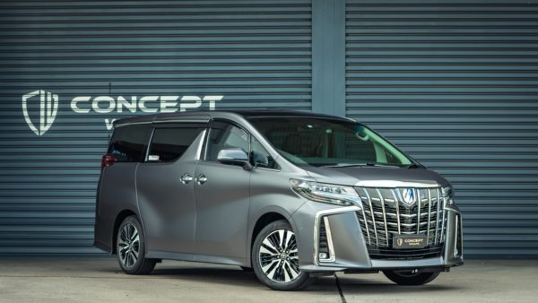 Car detailing and wrapping