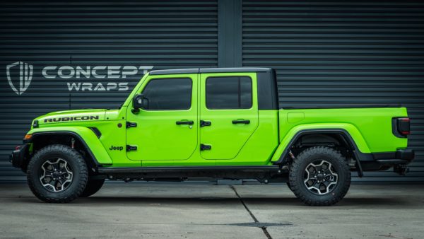 Car detailing and wrapping