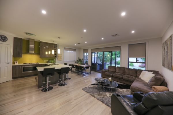 PROFESSIONAL REAL ESTATE PHOTOGRAPHY & VIDEOGRAPHY