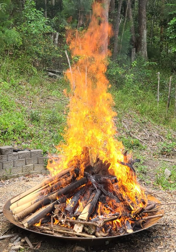 1.8m round Corten Steel FIREPLACE