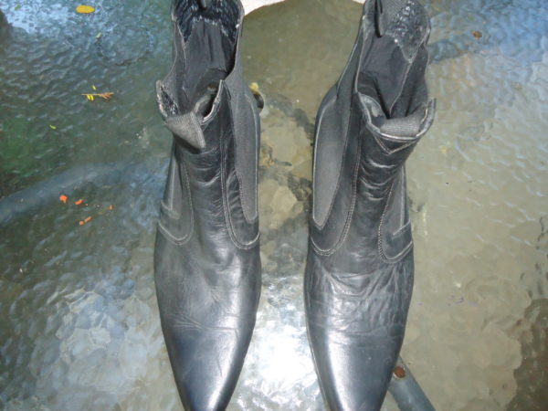 WINDSOR SMITH BOOTS POINTY TOE SIZE 10.5 ONLY WORN A FEW TIMES $100