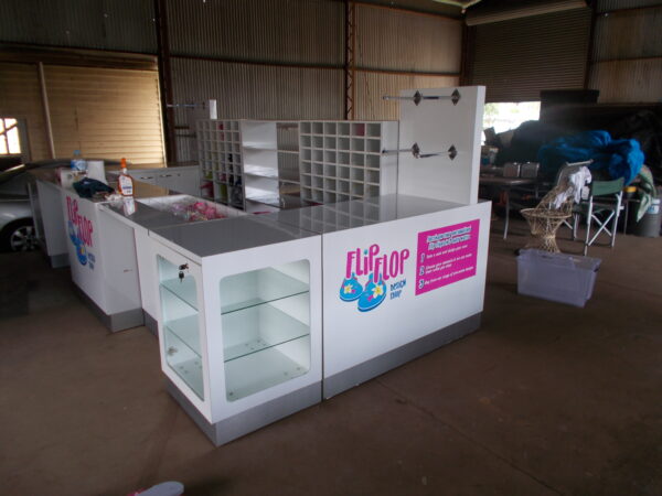 FANTASTIC MOBILE POP UP BUSINESS FOR SALE 180K STOCK $25K FIT OUT $30,000 O.N.O