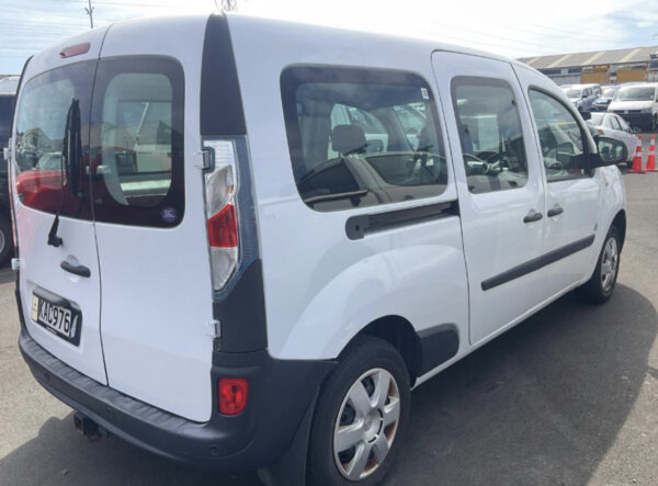 2016 Renault Kangoo Fully Electric 5 seater Van