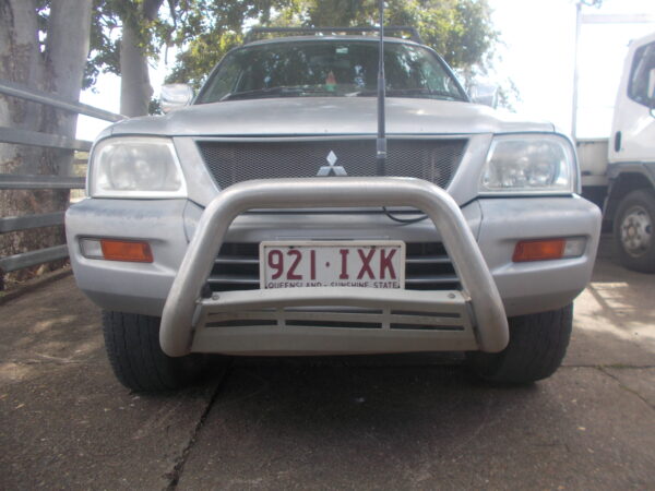 MITSUBISHI TRITON GLX-R 09/2005 TWIN CAB V6 AUTO 4WD RWC QLD REGO $8500 O.N.O