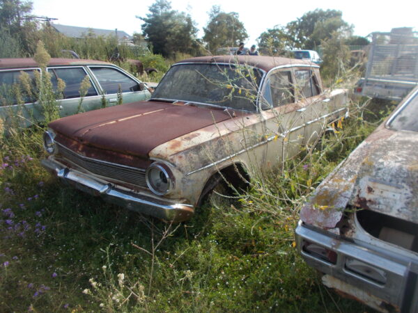 2 X 1963 HOLDEN EJ SEDANS ONE HAS NO RUST THE OTHER RUSTY PARTS CAR $12000