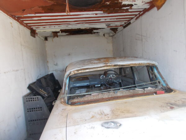 2 X 1963 HOLDEN EJ SEDANS ONE HAS NO RUST THE OTHER RUSTY PARTS CAR $12000