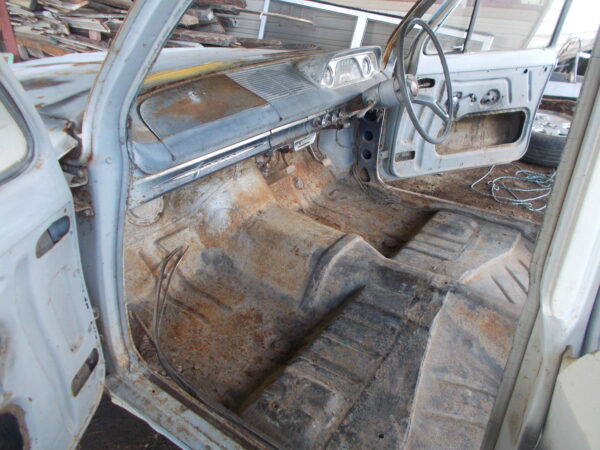 2 X 1963 HOLDEN EJ SEDANS ONE HAS NO RUST THE OTHER RUSTY PARTS CAR $12000